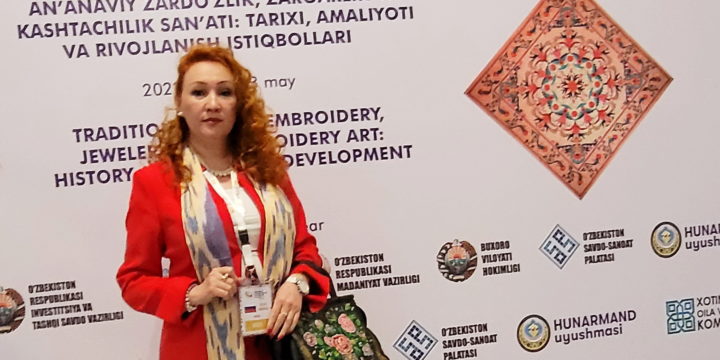 Международный фестиваль золотошвейного и ювелирного дела проходит в Бухаре