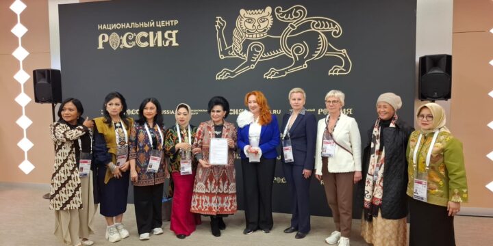 Укрепляя мосты сотрудничества: Встреча с индонезийскими женщинами-лидерами в рамках II Форума женского предпринимательства БРИКС